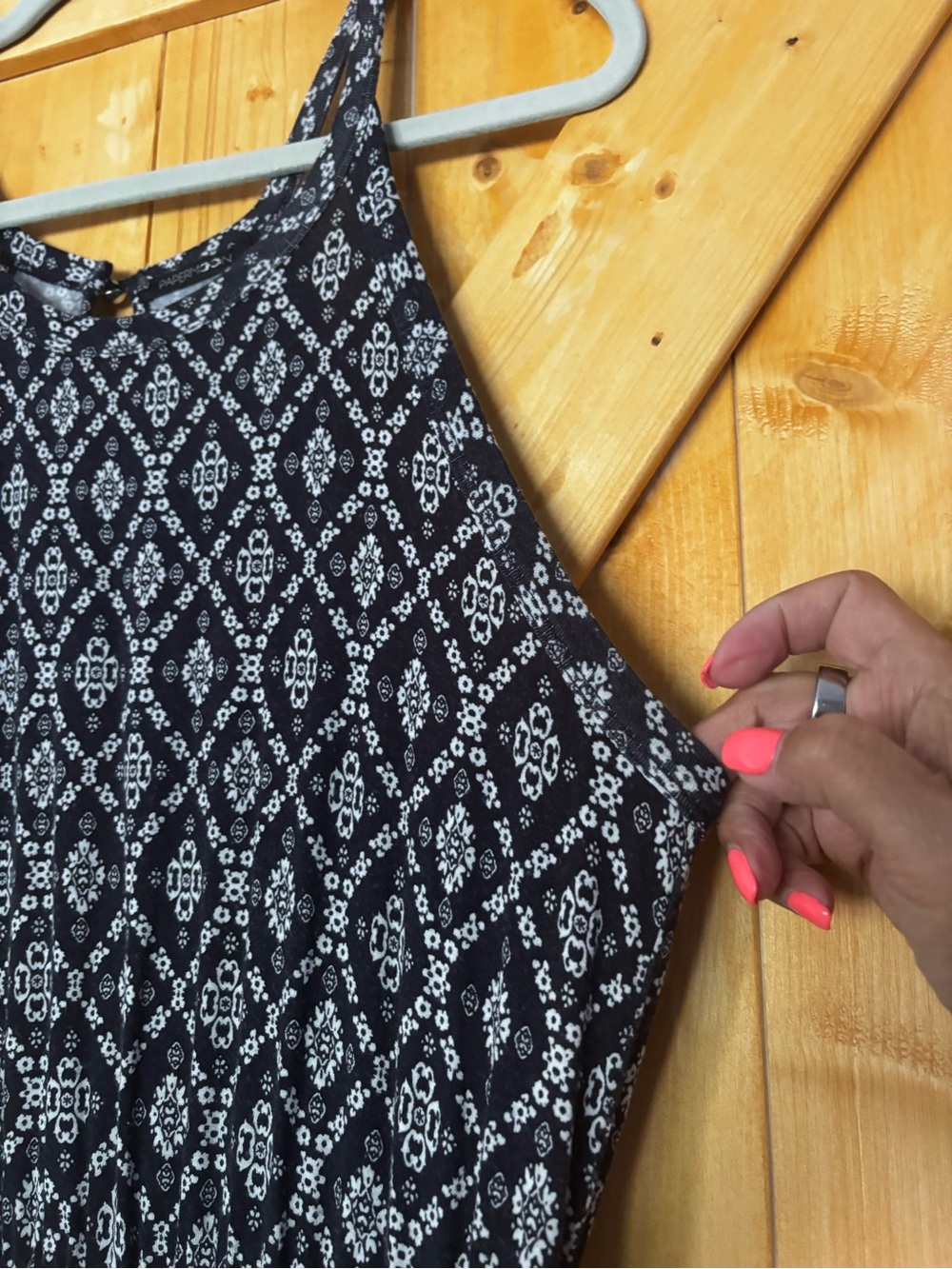 PAPERMOON Navy & White Diamond/Medallion Geometric Halter Maxi Dress - Size M - Picture 8 of 11